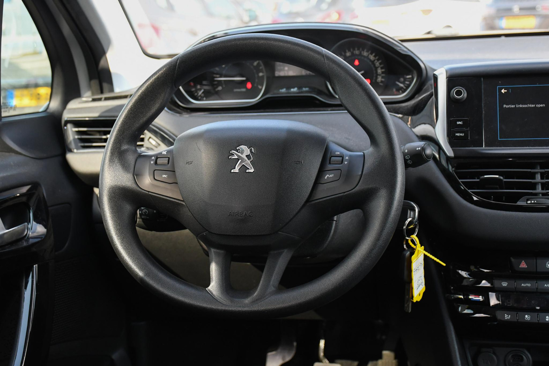 40015688-15.jpg