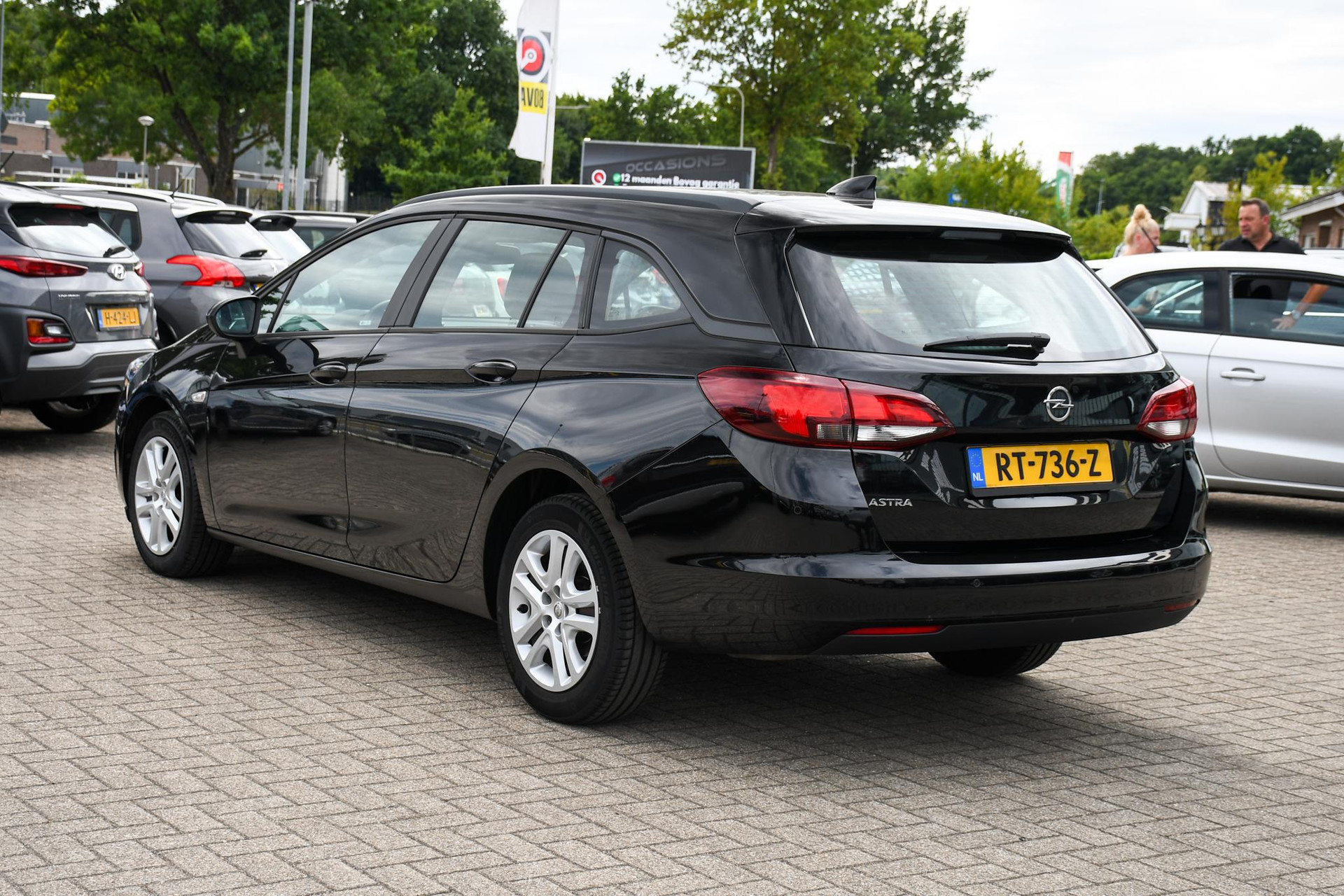 46075100-7.jpg
