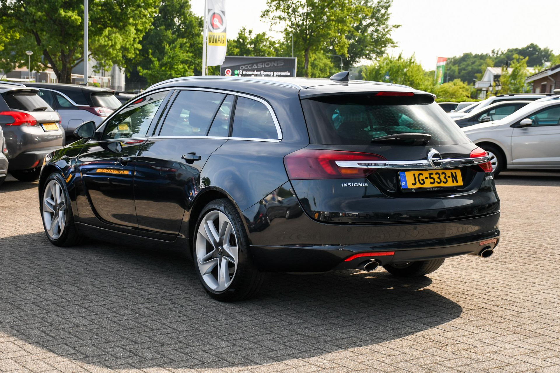 46417911-7.jpg