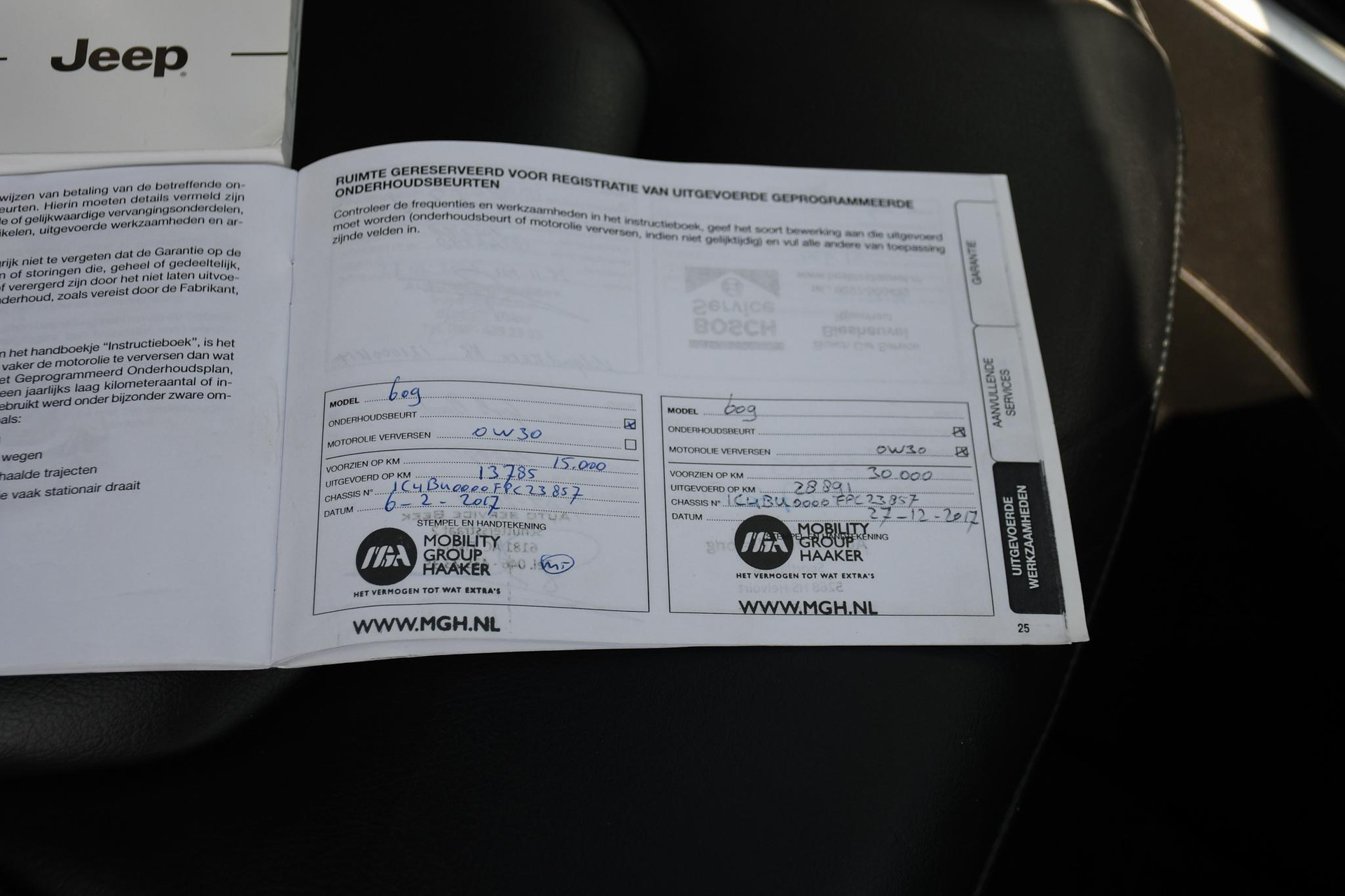 46537484-37.jpg