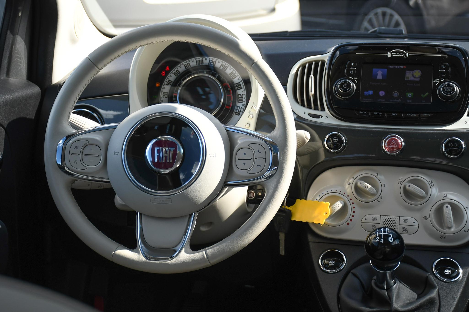 46694321-17.jpg