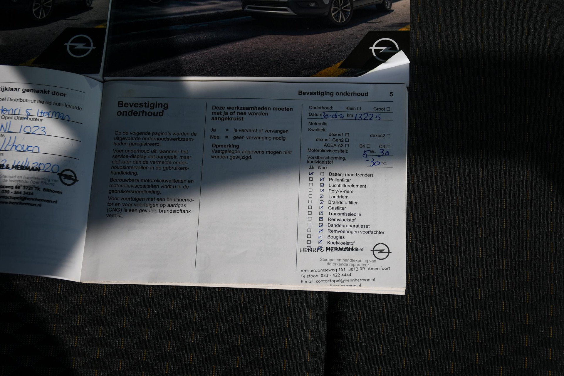 46970742-32.jpg