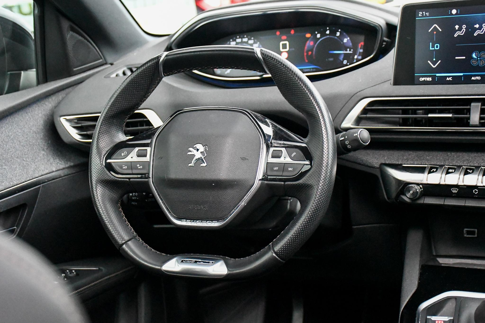 46975801-22.jpg
