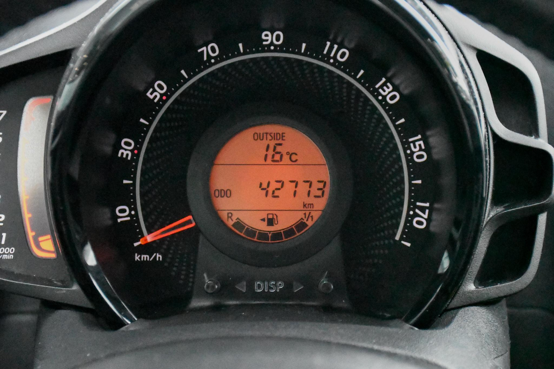 47897911-18.jpg